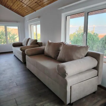 Vila Tenevi House